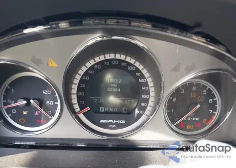 2009 Mercedes-Benz C 63 Amg z USA, uszkodzony, nr VIN WDDGF77X39F325492